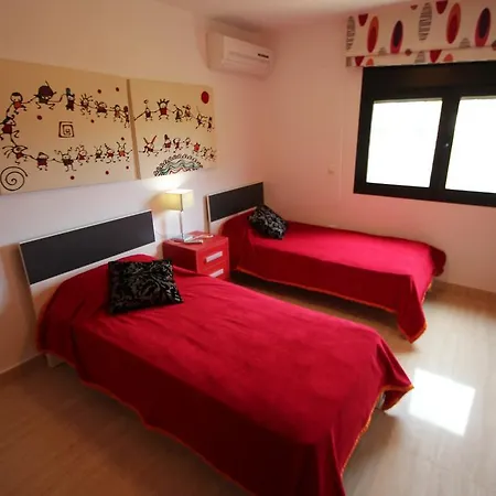Villa Elena Baladrar *