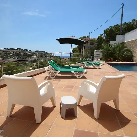 Elena Baladrar Villa